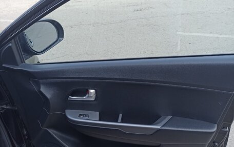 KIA Rio III рестайлинг, 2017 год, 1 700 000 рублей, 18 фотография