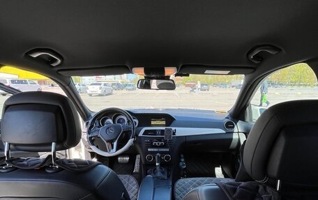 Mercedes-Benz C-Класс, 2011 год, 1 700 000 рублей, 12 фотография