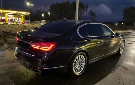 BMW 7 серия, 2017 год, 2 500 000 рублей, 4 фотография