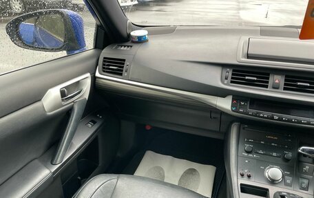Lexus CT I рестайлинг, 2012 год, 1 649 900 рублей, 15 фотография