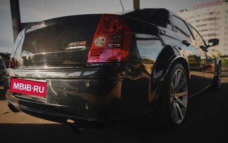 Chrysler 300C II, 2008 год, 3 200 000 рублей, 16 фотография