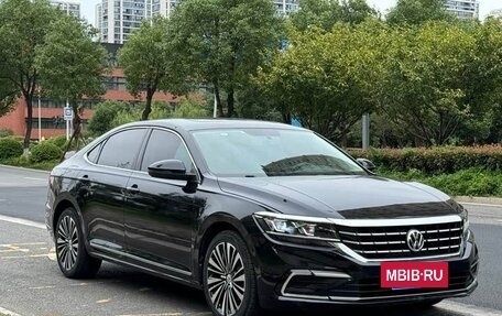 Volkswagen Passat B8 рестайлинг, 2021 год, 1 615 000 рублей, 3 фотография