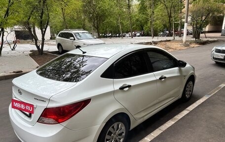 Hyundai Solaris II рестайлинг, 2013 год, 780 000 рублей, 3 фотография