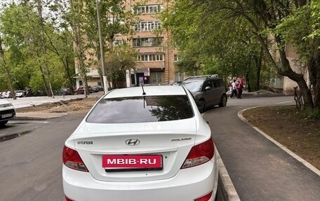 Hyundai Solaris II рестайлинг, 2013 год, 780 000 рублей, 4 фотография