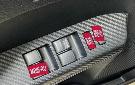 Toyota RAV4, 2013 год, 1 700 000 рублей, 16 фотография