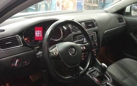 Volkswagen Jetta VI, 2016 год, 1 120 000 рублей, 5 фотография