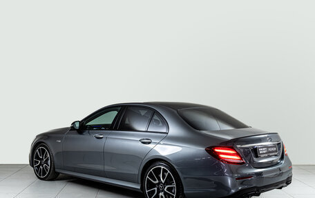Mercedes-Benz E-Класс AMG, 2018 год, 5 300 000 рублей, 6 фотография