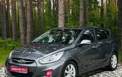 Hyundai Solaris II рестайлинг, 2013 год, 828 000 рублей, 1 фотография