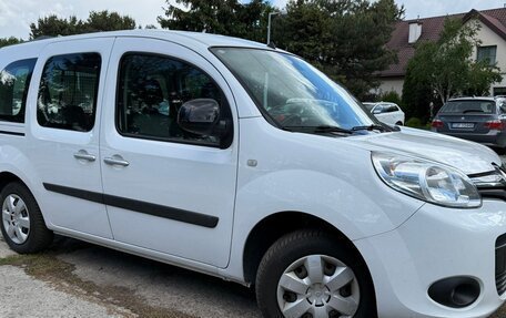 Renault Kangoo II рестайлинг, 2020 год, 1 400 000 рублей, 7 фотография