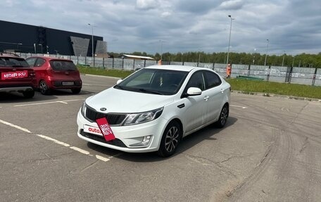 KIA Rio III рестайлинг, 2014 год, 900 000 рублей, 2 фотография