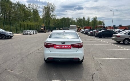 KIA Rio III рестайлинг, 2014 год, 900 000 рублей, 5 фотография