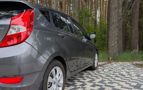 Hyundai Solaris II рестайлинг, 2013 год, 828 000 рублей, 13 фотография