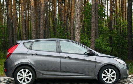 Hyundai Solaris II рестайлинг, 2013 год, 828 000 рублей, 10 фотография