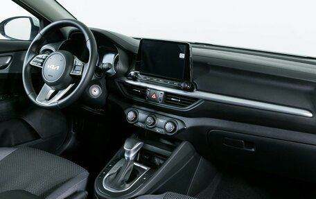 KIA Cerato IV, 2022 год, 2 530 000 рублей, 10 фотография