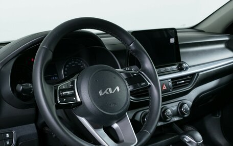 KIA Cerato IV, 2022 год, 2 530 000 рублей, 14 фотография