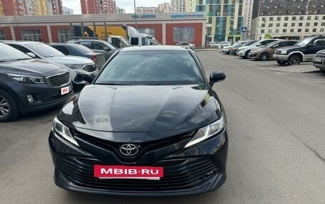 Toyota Camry, 2018 год, 2 500 000 рублей, 7 фотография