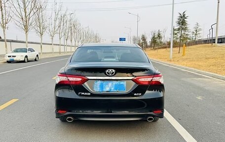 Toyota Camry, 2021 год, 1 825 000 рублей, 4 фотография