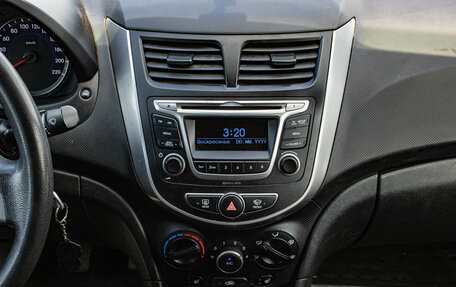 Hyundai Solaris II рестайлинг, 2016 год, 829 000 рублей, 7 фотография