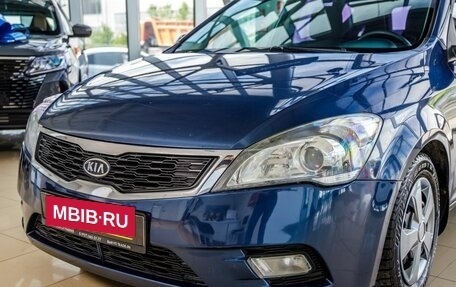 KIA cee'd I рестайлинг, 2010 год, 718 000 рублей, 10 фотография