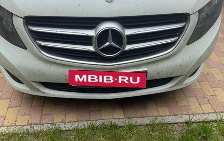 Mercedes-Benz V-Класс, 2018 год, 3 250 000 рублей, 12 фотография