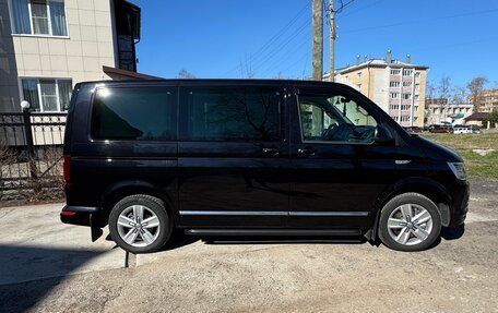 Volkswagen Multivan T6 рестайлинг, 2019 год, 5 600 000 рублей, 5 фотография
