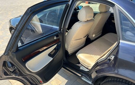 Audi A4, 2000 год, 440 000 рублей, 10 фотография