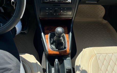 Audi A4, 2000 год, 440 000 рублей, 24 фотография