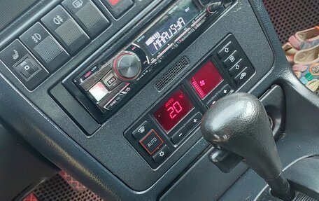 Audi A4, 1997 год, 500 000 рублей, 15 фотография