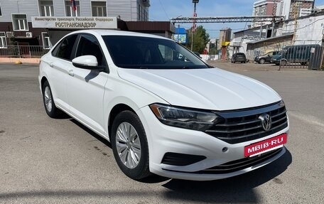 Volkswagen Jetta VII, 2018 год, 1 800 000 рублей, 24 фотография