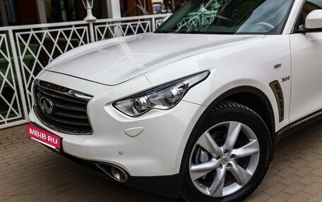 Infiniti QX70, 2015 год, 2 499 999 рублей, 4 фотография