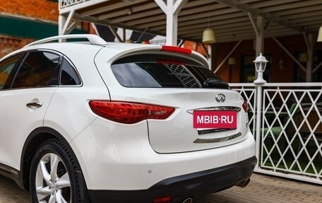 Infiniti QX70, 2015 год, 2 499 999 рублей, 3 фотография