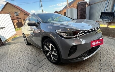 Volkswagen ID.4, 2021 год, 3 300 000 рублей, 2 фотография