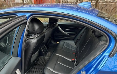 BMW 3 серия, 2018 год, 2 900 000 рублей, 9 фотография