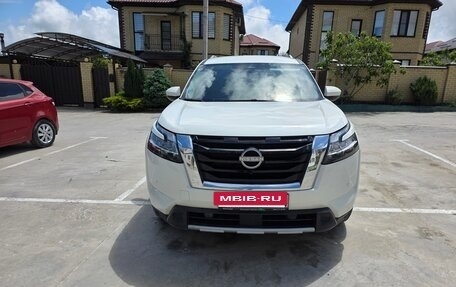 Nissan Pathfinder, 2022 год, 4 400 000 рублей, 10 фотография