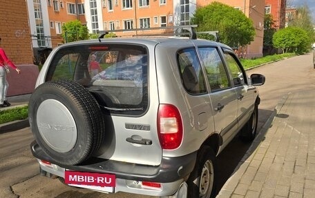 Chevrolet Niva I рестайлинг, 2005 год, 650 000 рублей, 5 фотография