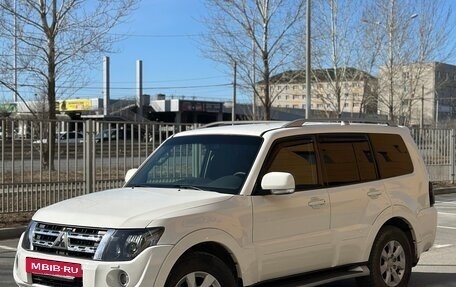 Mitsubishi Pajero IV, 2011 год, 1 890 000 рублей, 7 фотография
