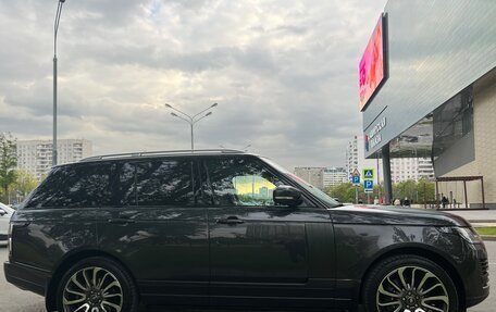Land Rover Range Rover IV рестайлинг, 2018 год, 7 499 999 рублей, 10 фотография