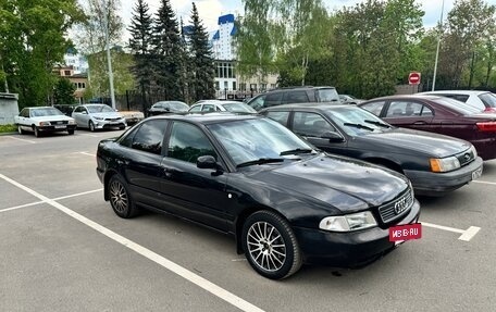 Audi A4, 1999 год, 325 000 рублей, 4 фотография