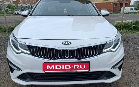 KIA Optima IV, 2019 год, 2 100 000 рублей, 8 фотография