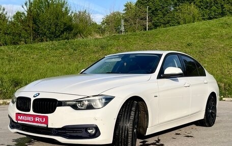 BMW 3 серия, 2018 год, 2 350 000 рублей, 1 фотография