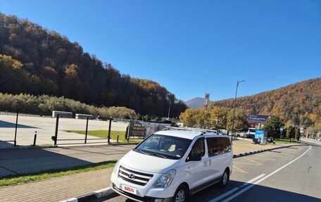 Hyundai H-1 II рестайлинг, 2016 год, 1 690 000 рублей, 12 фотография