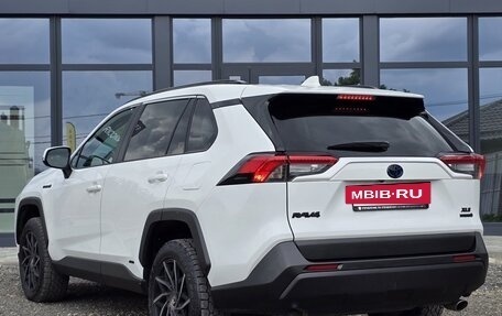 Toyota RAV4, 2021 год, 3 587 000 рублей, 4 фотография