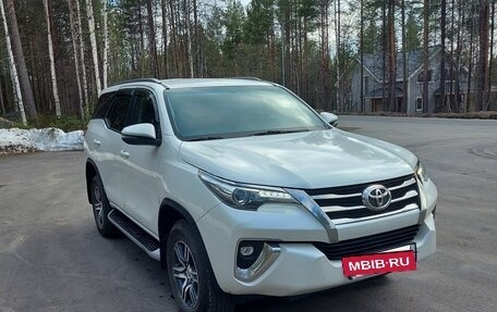 Toyota Fortuner II, 2018 год, 3 950 000 рублей, 3 фотография