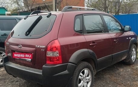 Hyundai Tucson III, 2005 год, 700 000 рублей, 2 фотография