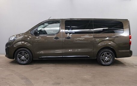 Peugeot Traveller I, 2019 год, 2 620 000 рублей, 8 фотография