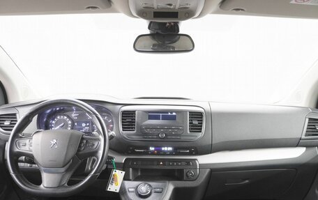 Peugeot Traveller I, 2019 год, 2 620 000 рублей, 9 фотография
