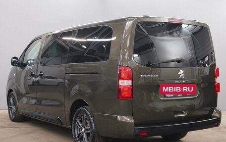 Peugeot Traveller I, 2019 год, 2 620 000 рублей, 7 фотография