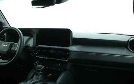 Toyota Land Cruiser Prado, 2024 год, 11 845 000 рублей, 3 фотография