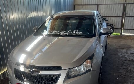Chevrolet Cruze II, 2010 год, 550 000 рублей, 9 фотография