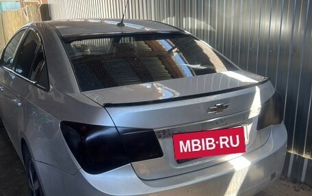 Chevrolet Cruze II, 2010 год, 550 000 рублей, 5 фотография
